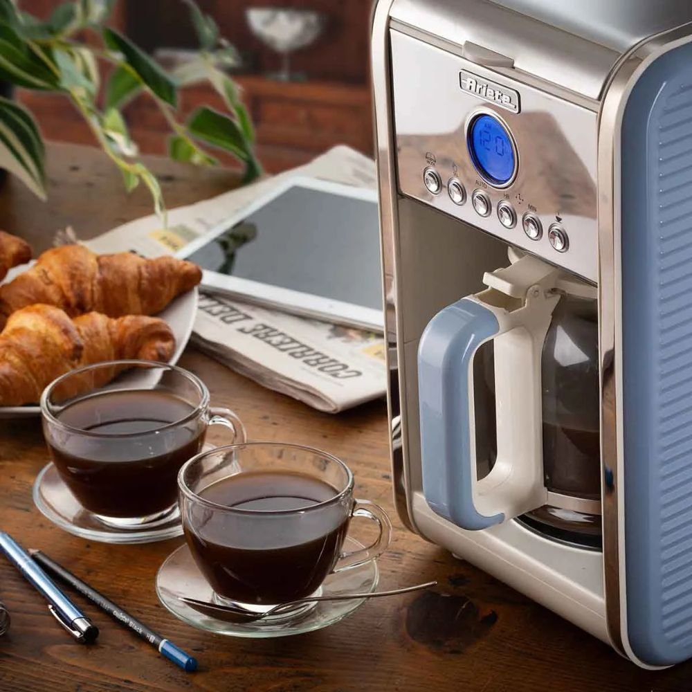 Cafeteira Premium Vintage Ariete 1342 Programável  Azul com Filtro