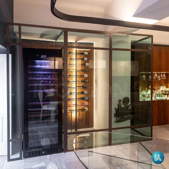 Adega Dual Zone Elettromec Vetro Built-in Low-e 181 Garrafas 220V