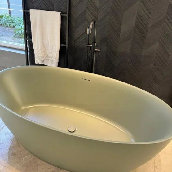 Banheira de Imersão Itajaí 2 Fresh Green Immersi New Moderna 170x82x60