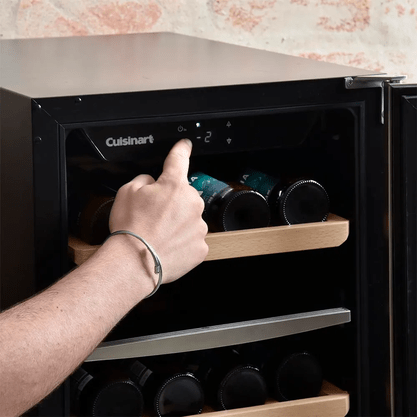 Frigobar Beer Center Cuisinart Versatilidade Tripla Para Embutir 93L 220v