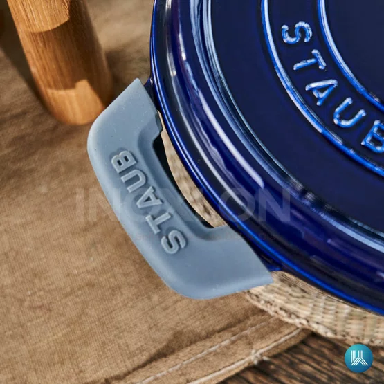 Caçarola Redonda Staub Ferro Fundido Feito na França Azul Marinho 26cm