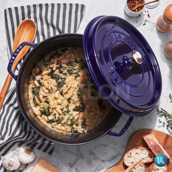 Caçarola Redonda Staub Ferro Fundido Feito na França Azul Marinho 28cm