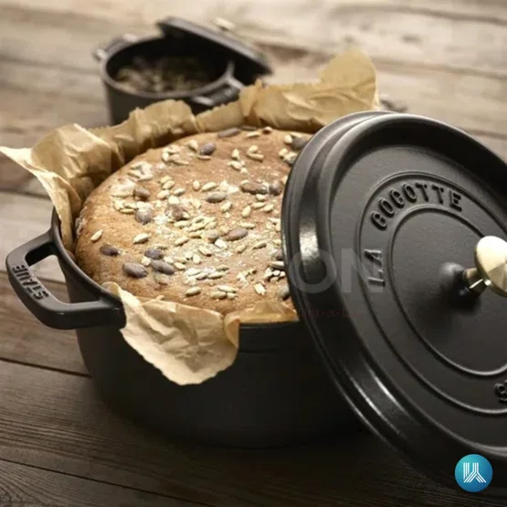 Caçarola Staub Redonda Ferro Fundido Feito na França Preto 22 cm