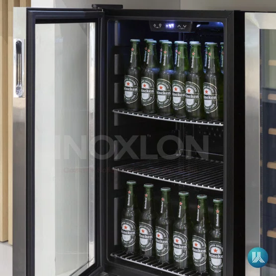 Cervejeira Com Porta de Vidro e Inox Invita 85L