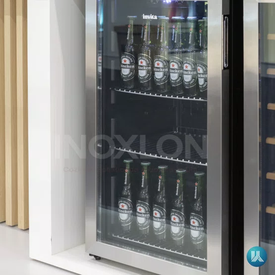 Cervejeira Com Porta de Vidro e Inox Invita 85L
