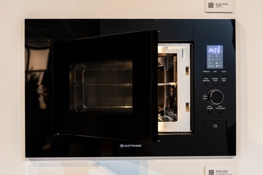 Combo Elettromec Torre Vetro + Cooktop 90cm Vetro + Coifa de Parede Serata 90cm
