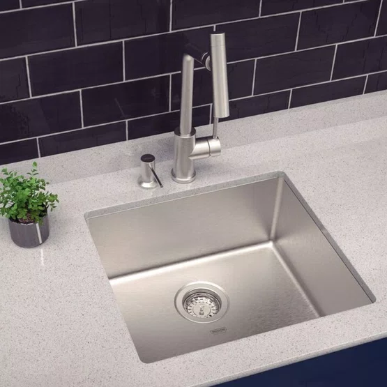Cuba de Embutir Anti-ruído Tramontina Design Collection Quadrum 45 U com Válvula Inox