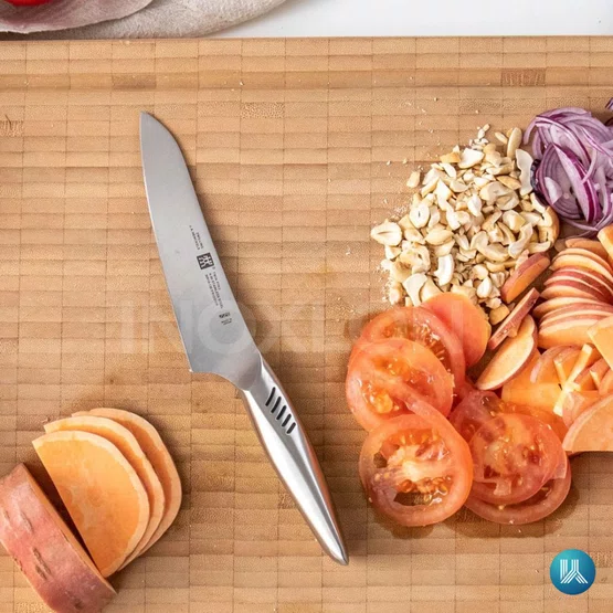 Faca Zwilling Santoku em aço inoxidável Twin Fin 2 18 cm