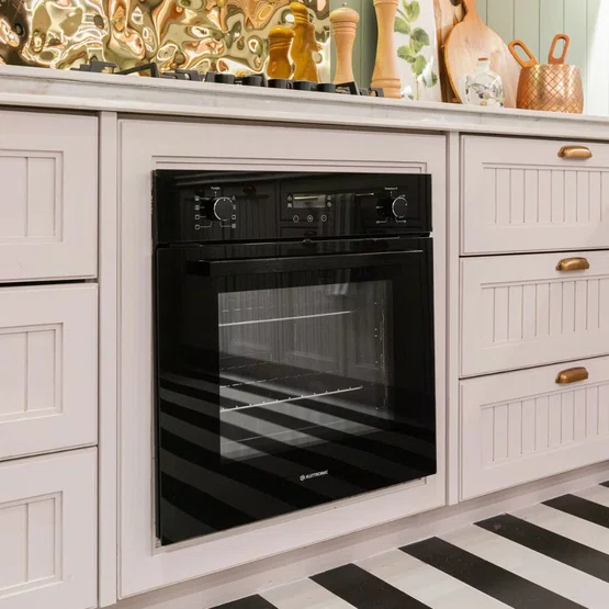 Forno Elétrico de Embutir Vetro Elettromec Multifunção Eletrônico 68L 60cm 220V