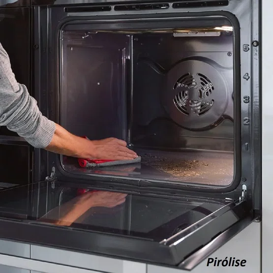 Forno Elétrico de Embutir Maris Franke FMA 97 MultiCooking 3 Níveis 71 Litros 220V