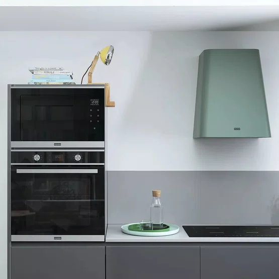 Forno Elétrico de Embutir Franke Maris FSM86 Inox e Vidro Preto 71 Litros 220V