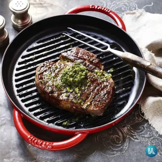 Grelha Staub Redonda Ferro Fundido Feita na França Cereja 26cm