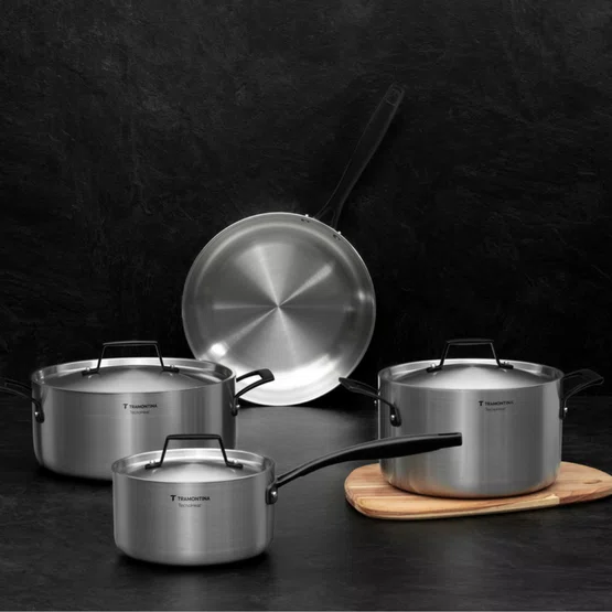 Jogo de Panelas Tramontina Grano Black com Corpo Triplo 4 Peças em Aço Inox