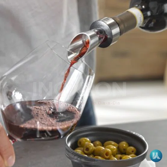 Kit Zwilling  Sommelier 2 Peças Sacarrolha e Funil Arejador com Tampa