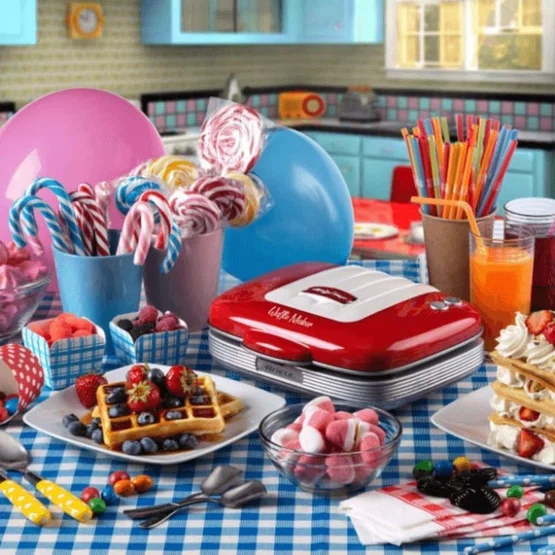 Máquina de Waffle 1973 Ariete Retrô Party Time 700W Vermelha