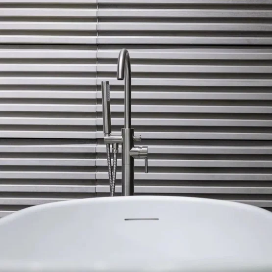 Misturador Monocomando de Piso Amazon Ducha Manual Brushed Nickel Immersi