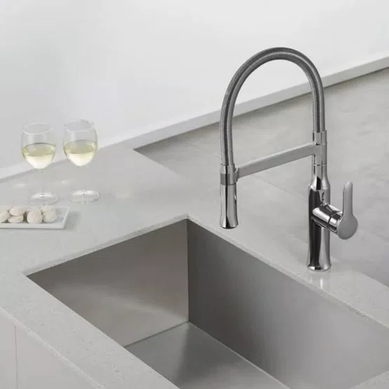 Misturador Monocomando Kromma Gourmet Classic Cromado com Bica Alta Giratória