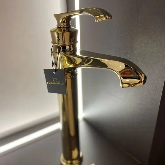 Misturador Monocomando Rubinettos Gourmet Classic para Lavabo Dourado Bica Alta