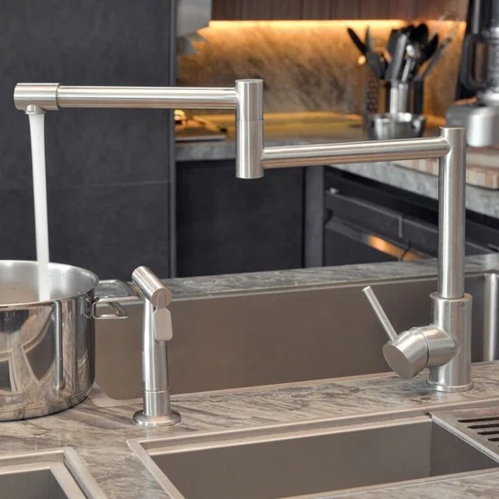 Misturador Monocomando Flexion Tramontina Quente e Fria em Aço Inox Acetinado