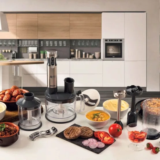 Mixer Multifuncional 7 em 1 898 Ariete 10 Velocidades + Turbo 2L 300W Preto