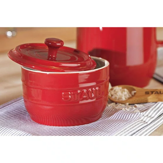 Porta Sal Staub em Cerâmica 11cm Vermelho Cereja