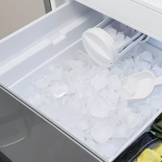 Refrigerador Bottom Freezer Elettromec 341L de Revestir 220V