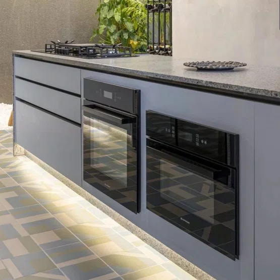 Torre Quente de Embutir Vetro Elettromec Forno Elétrico 67L + Micro-ondas Combinado 40L