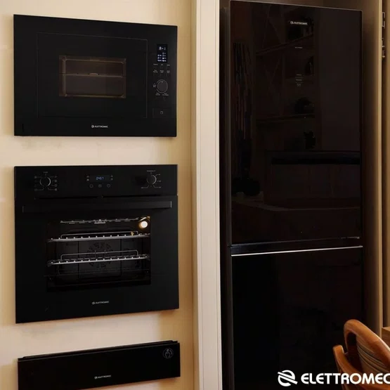 Torre Quente de Embutir Vetro Elettromec Forno Elétrico Multifunção + Micro-ondas Combinado