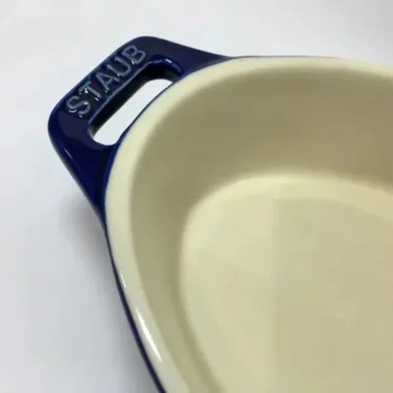 Travessa Oval em Cerâmica Staub 17cm Azul Marinho